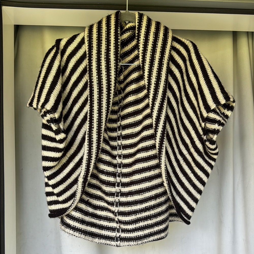 Striped Black and White Women's Sweater